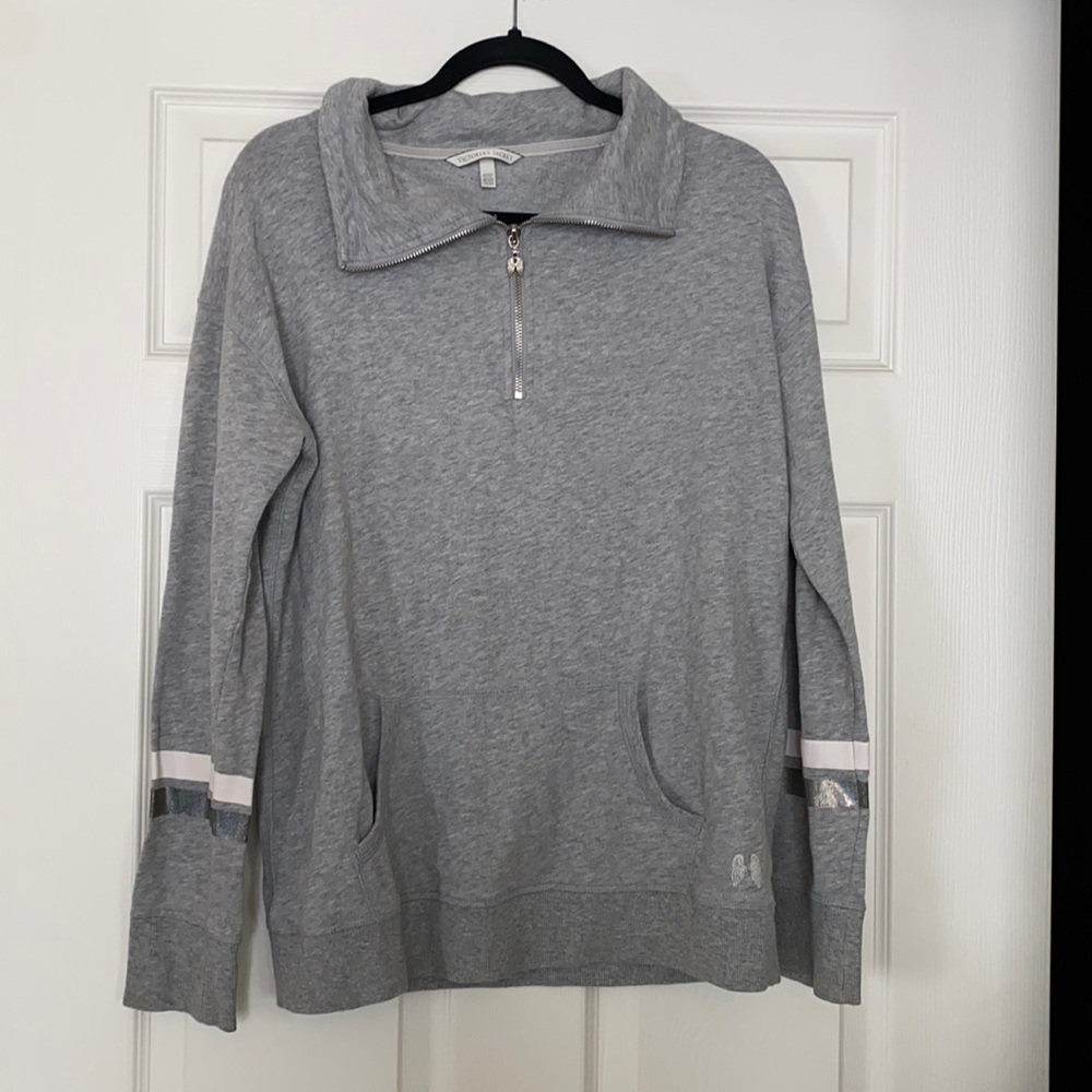 Victoria secret pullover. Light grey, size medium. So comfortable!